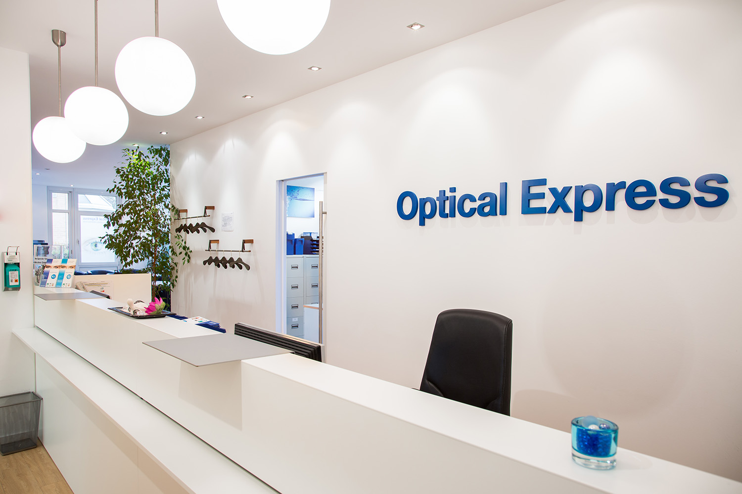 Augen Lasern bei Europas Nr.1 Ab 895 € pro Auge Optical Express